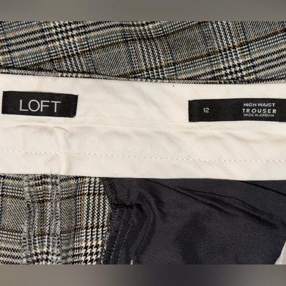Ann Taylor LOFT Brush Plaid High Waist
Trousers - Picture 5 of 5